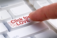 When Should You Meet Someone From an Online Dating Site