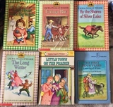 Little house on the prarie book set: Laura ingalls wilder
