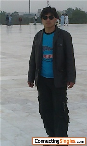 Me Me in karachi 2nd janury 2013