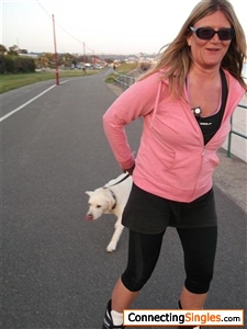 Roller blading with the dog