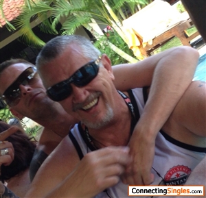 Bali 2014 Goatee comes and goes