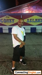 Having fun n Coney Island amusement park