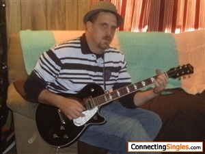Me and my gretsch excuse the hat