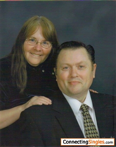 This myself and my ex wife I have no other updated picture This photos is 6 years old