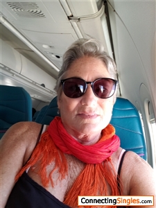 Flying home to Maui from Oahu. 2 April 2019