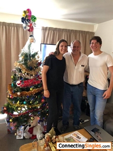 Christmas 2018 with two travellers who stayed with me