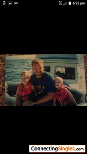 Nrian ,SOn Richard and alex in San giego Ca, on oour waty to catalina