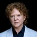 Holding back the years Simply Red