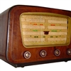 An old radio Puzzle