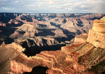 THE GREAT CANYON.