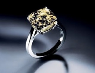 De Beers Yellow Diamond Ring – $400,000